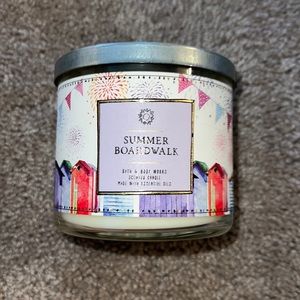 Summer boardwalk bath and body works candle